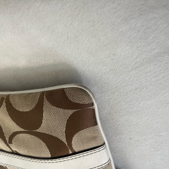 Coach Brown Signature Canvas Crossbody Bag EUC - Picture 10 of 12